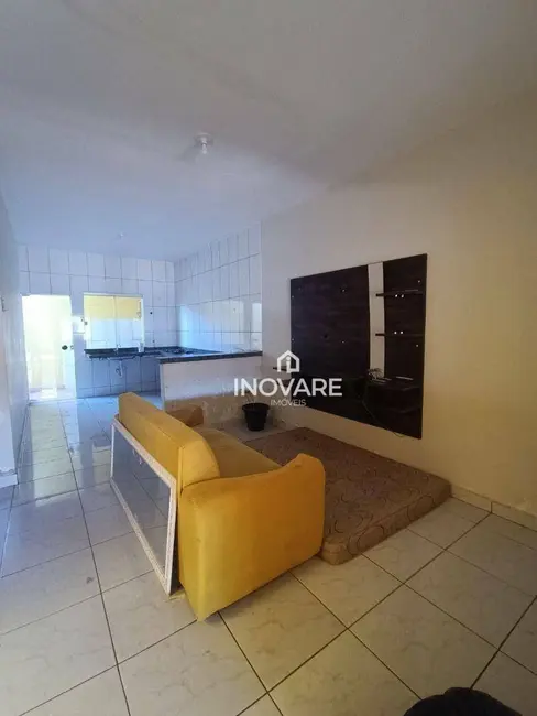 Casa com 2 quartos à venda, 180m2 em Itumbiara - GO - imagem 3 Foto 3 de Casa com 2 quartos à venda, 180m2 em Itumbiara - GO