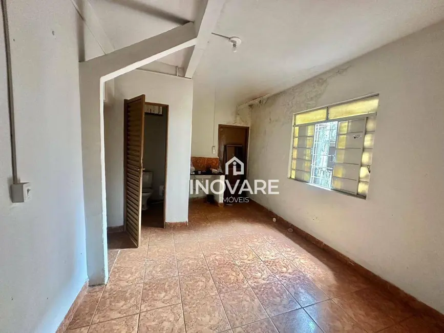 Sala Comercial para alugar, 80m2 em Itumbiara - GO - imagem 7 Foto 7 de Sala Comercial para alugar, 80m2 em Itumbiara - GO