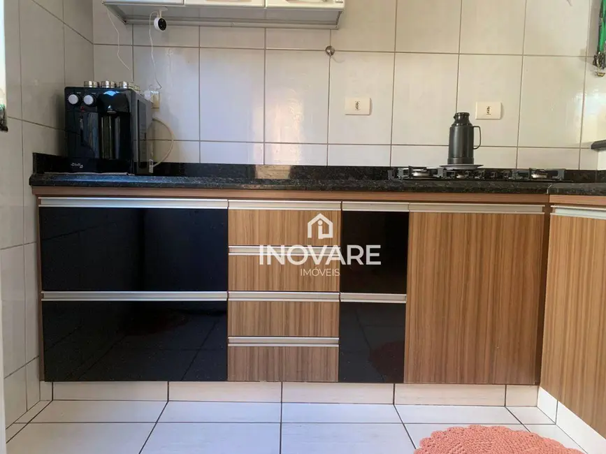 Casa com 3 quartos à venda, 180m2 em Itumbiara - GO - imagem 5 Foto 5 de Casa com 3 quartos à venda, 180m2 em Itumbiara - GO