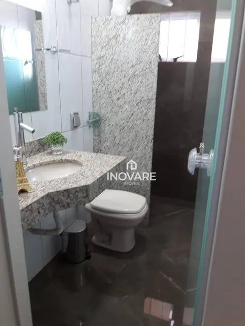 Casa com 3 quartos à venda, 429m2 em Ernestina Borges de Andrade, Itumbiara - GO - imagem 9 Foto 9 de Casa com 3 quartos à venda, 429m2 em Ernestina Borges de Andrade, Itumbiara - GO