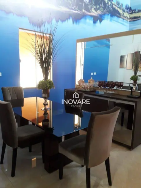 Casa com 3 quartos à venda, 429m2 em Ernestina Borges de Andrade, Itumbiara - GO - imagem 4 Foto 4 de Casa com 3 quartos à venda, 429m2 em Ernestina Borges de Andrade, Itumbiara - GO