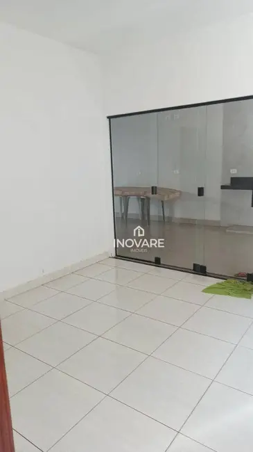 Casa com 3 quartos à venda, 360m2 em Itumbiara - GO - imagem 6 Foto 6 de Casa com 3 quartos à venda, 360m2 em Itumbiara - GO