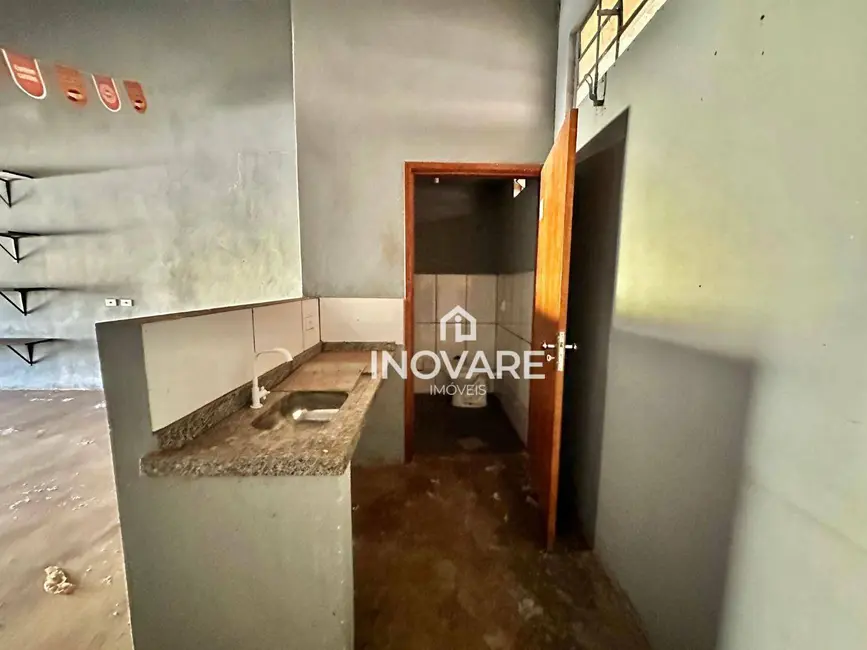 Foto 3 de Sala Comercial para alugar, 90m2 em Parque Vale dos Buritys III, Itumbiara - GO