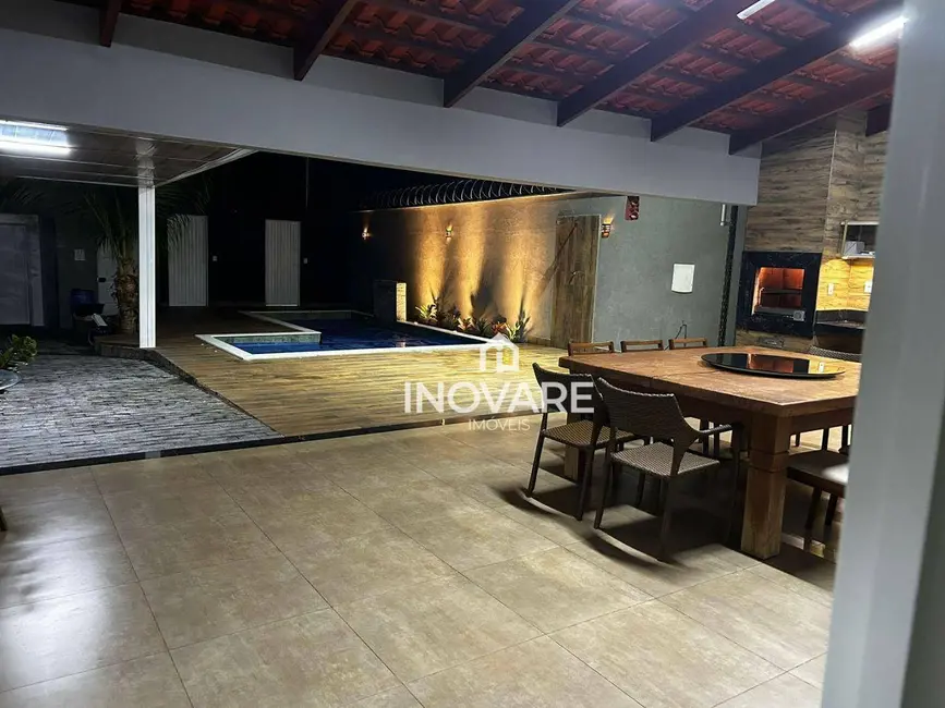 Casa com 3 quartos à venda, 360m2 em Ferreira da Costa, Itumbiara - GO - imagem 7 Foto 7 de Casa com 3 quartos à venda, 360m2 em Ferreira da Costa, Itumbiara - GO