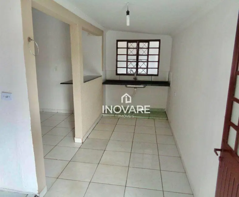 Foto 3 de Casa com 2 quartos para alugar, 180m2 em Itumbiara - GO