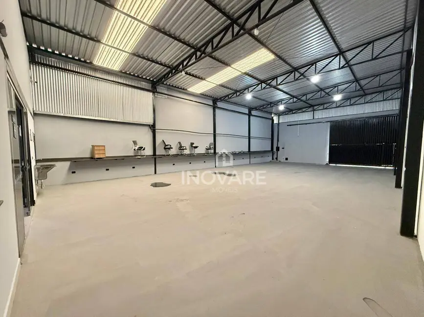 Foto 3 de Armazém / Galpão para alugar, 250m2 em Itumbiara - GO