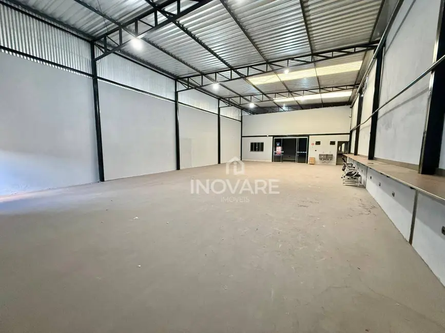 Foto 3 de Armazém / Galpão para alugar, 250m2 em Itumbiara - GO