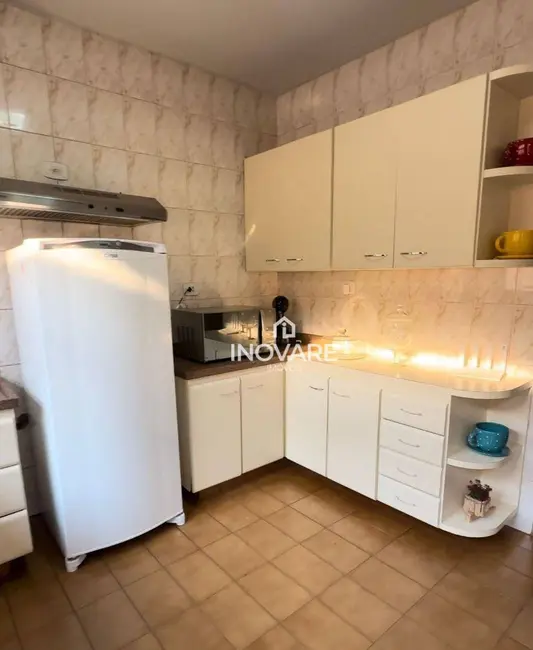 Casa com 3 quartos à venda, 326m2 em Itumbiara - GO - imagem 8 Foto 8 de Casa com 3 quartos à venda, 326m2 em Itumbiara - GO