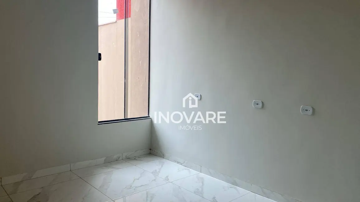 Casa com 3 quartos à venda, 180m2 em Itumbiara - GO - imagem 4 Foto 4 de Casa com 3 quartos à venda, 180m2 em Itumbiara - GO