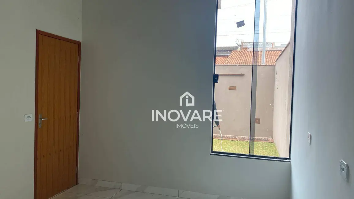 Casa com 3 quartos à venda, 180m2 em Itumbiara - GO - imagem 3 Foto 3 de Casa com 3 quartos à venda, 180m2 em Itumbiara - GO