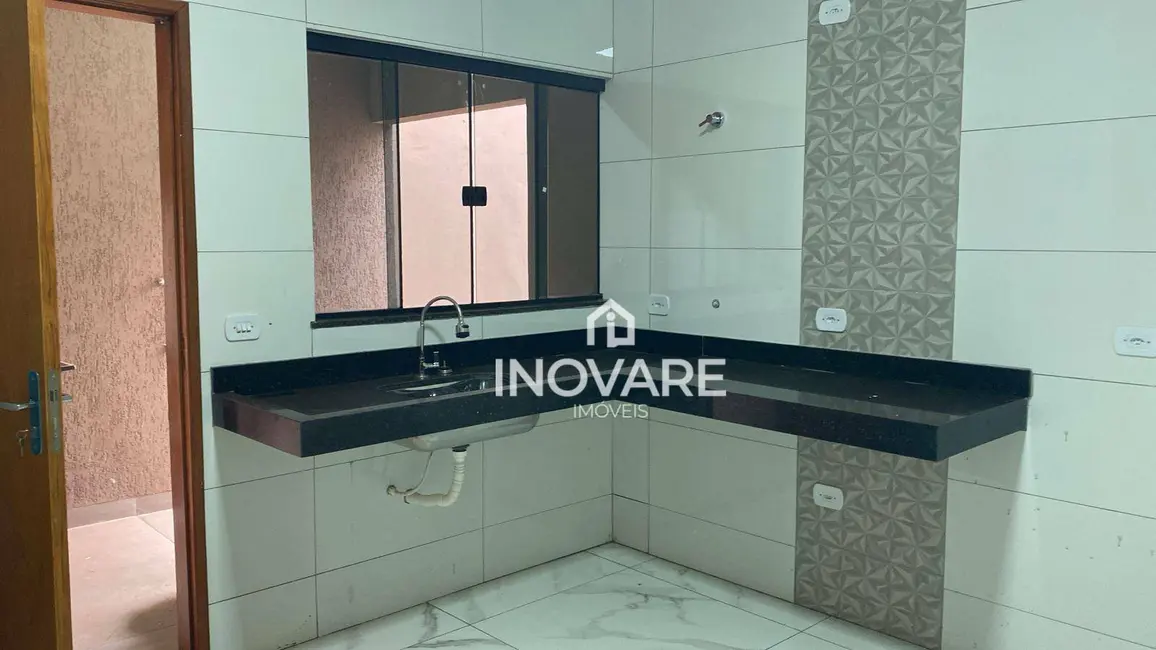 Casa com 3 quartos à venda, 180m2 em Itumbiara - GO - imagem 5 Foto 5 de Casa com 3 quartos à venda, 180m2 em Itumbiara - GO