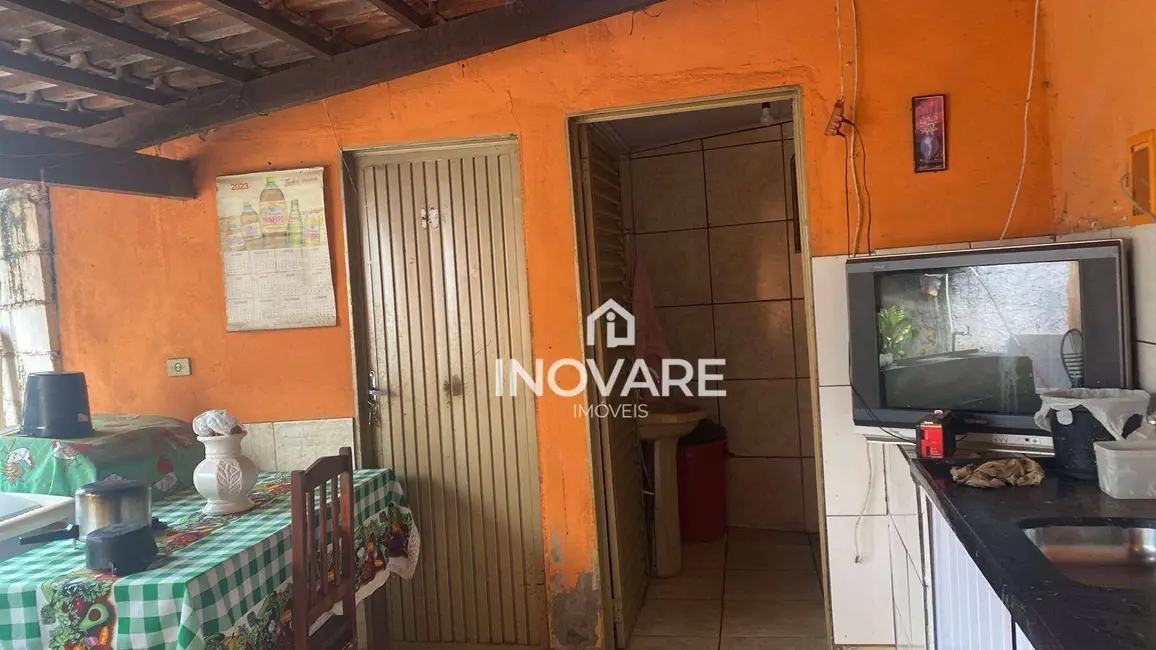 Casa com 3 quartos à venda, 360m2 em Setor Anhanguera, Itumbiara - GO - imagem 7 Foto 7 de Casa com 3 quartos à venda, 360m2 em Setor Anhanguera, Itumbiara - GO