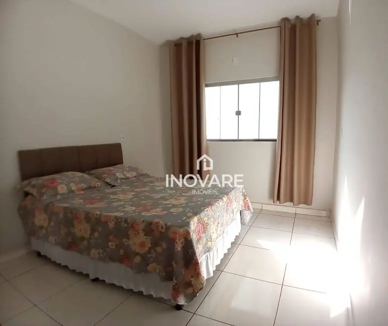 Casa com 2 quartos à venda e para alugar, 180m2 em Parque Vale dos Buritys III, Itumbiara - GO - imagem 7 Foto 7 de Casa com 2 quartos à venda e para alugar, 180m2 em Parque Vale dos Buritys III, Itumbiara - GO