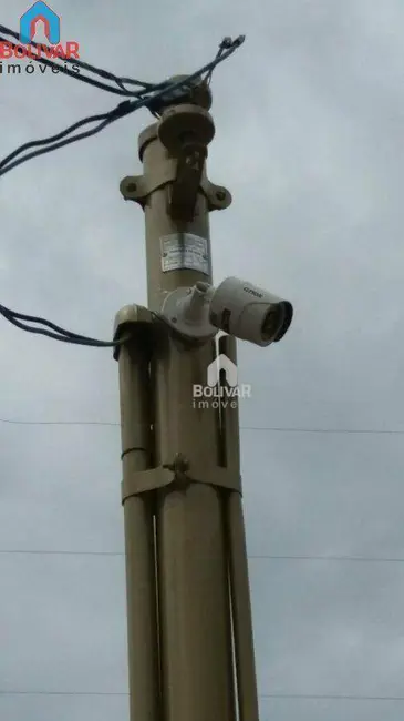 Casa com 2 quartos para alugar, 180m2 em Jardim Leonora, Itumbiara - GO - imagem 5 Foto 5 de Casa com 2 quartos para alugar, 180m2 em Jardim Leonora, Itumbiara - GO