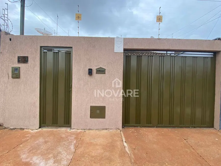 Foto 1 de Casa com 2 quartos para alugar, 180m2 em Jardim Leonora, Itumbiara - GO