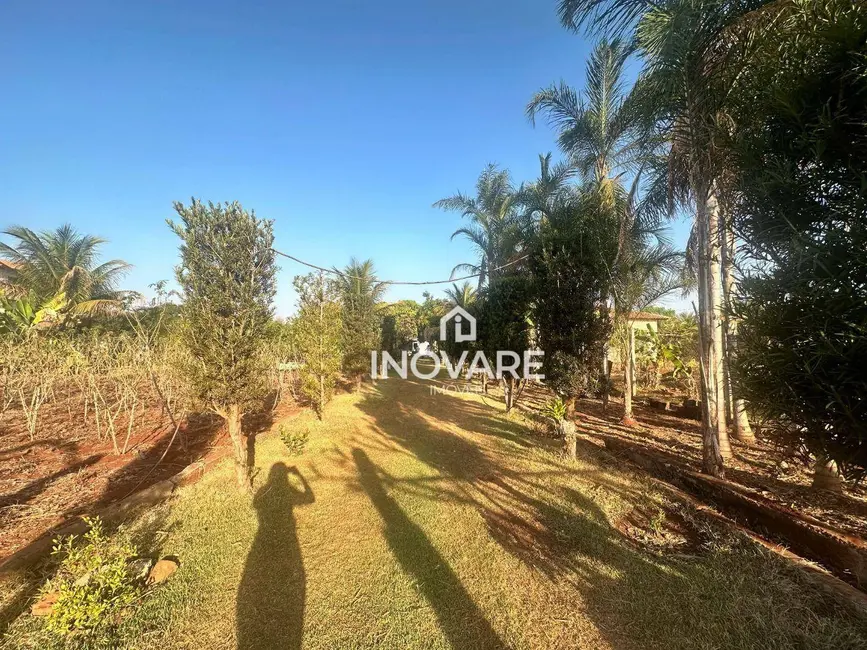 Sítio / Rancho com 3 quartos à venda, 2072m2 em Itumbiara - GO - imagem 4 Foto 4 de Sítio / Rancho com 3 quartos à venda, 2072m2 em Itumbiara - GO