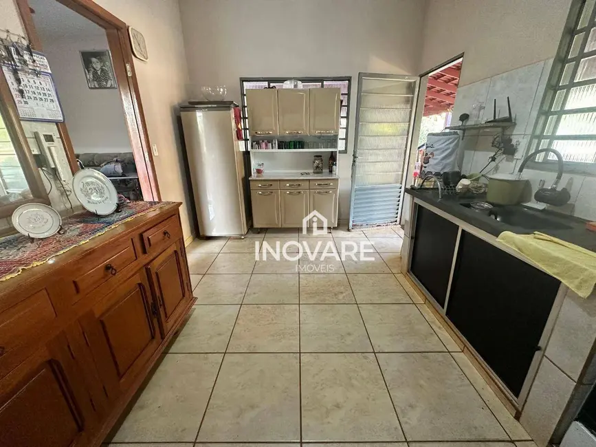 Sítio / Rancho com 3 quartos à venda, 2072m2 em Itumbiara - GO - imagem 9 Foto 9 de Sítio / Rancho com 3 quartos à venda, 2072m2 em Itumbiara - GO