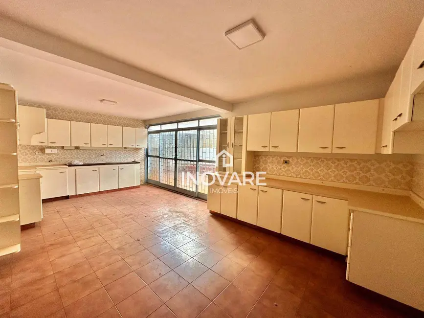 Casa com 4 quartos à venda, 400m2 em Alto da Boa Vista, Itumbiara - GO - imagem 7 Foto 7 de Casa com 4 quartos à venda, 400m2 em Alto da Boa Vista, Itumbiara - GO