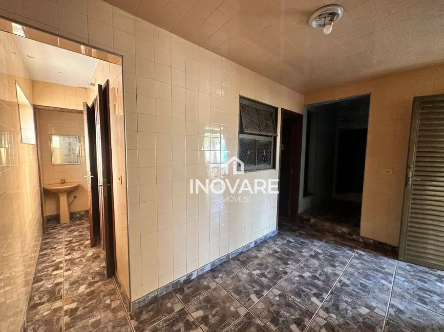 Casa com 3 quartos à venda, 790m2 em Alto da Boa Vista, Itumbiara - GO - imagem 7 Foto 7 de Casa com 3 quartos à venda, 790m2 em Alto da Boa Vista, Itumbiara - GO