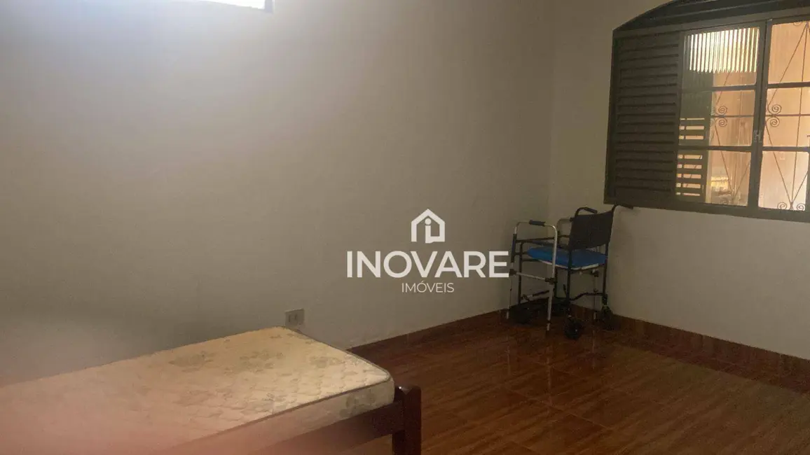 Casa com 3 quartos para alugar, 360m2 em Itumbiara - GO - imagem 5 Foto 5 de Casa com 3 quartos para alugar, 360m2 em Itumbiara - GO