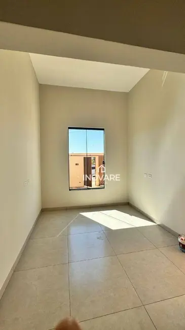 Foto 2 de Casa com 3 quartos à venda, 180m2 em Itumbiara - GO