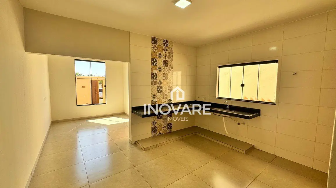 Foto 3 de Casa com 3 quartos à venda, 180m2 em Itumbiara - GO