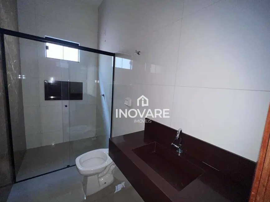 Casa com 3 quartos à venda, 300m2 em Setor Novo Horizonte, Itumbiara - GO - imagem 6 Foto 6 de Casa com 3 quartos à venda, 300m2 em Setor Novo Horizonte, Itumbiara - GO