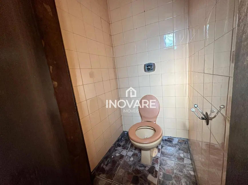 Casa com 2 quartos à venda, 430m2 em Alto da Boa Vista, Itumbiara - GO - imagem 6 Foto 6 de Casa com 2 quartos à venda, 430m2 em Alto da Boa Vista, Itumbiara - GO