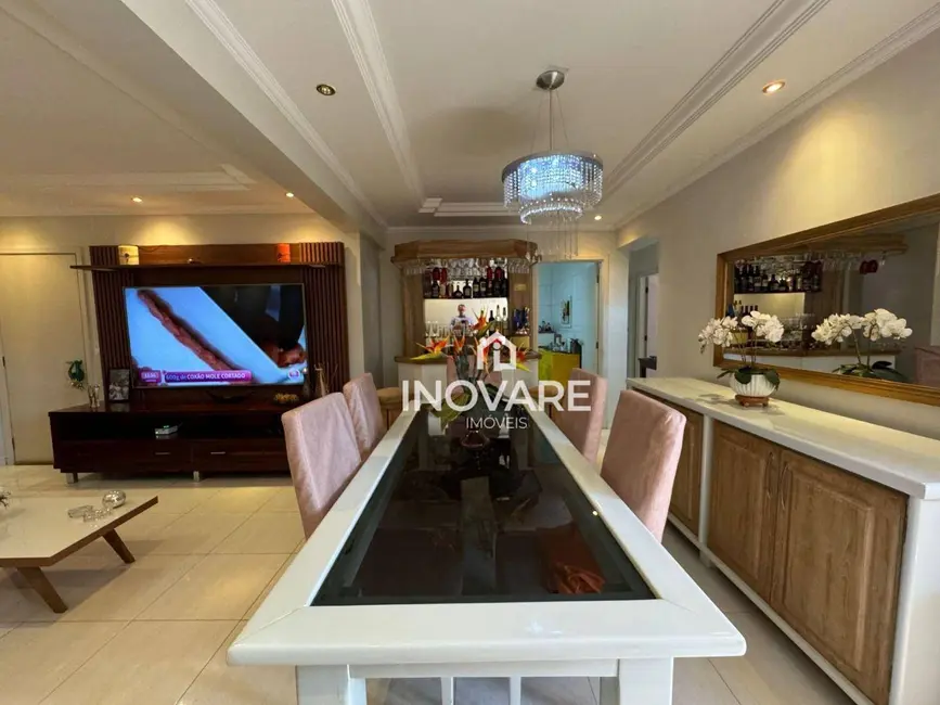 Apartamento com 3 quartos à venda, 150m2 em Alto da Boa Vista, Itumbiara - GO - imagem 5 Foto 5 de Apartamento com 3 quartos à venda, 150m2 em Alto da Boa Vista, Itumbiara - GO