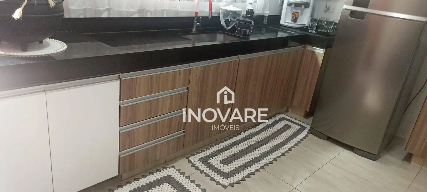 Casa com 3 quartos à venda, 250m2 em Jardim Liberdade, Itumbiara - GO - imagem 5 Foto 5 de Casa com 3 quartos à venda, 250m2 em Jardim Liberdade, Itumbiara - GO