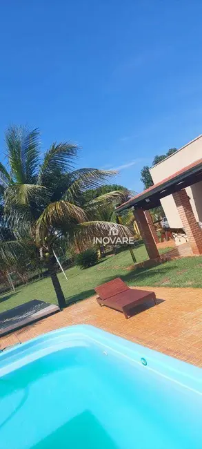 Sítio / Rancho com 4 quartos à venda, 1100m2 em Itumbiara - GO - imagem 3 Foto 3 de Sítio / Rancho com 4 quartos à venda, 1100m2 em Itumbiara - GO