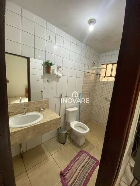 Foto 9 de Casa com 4 quartos para alugar em Itumbiara - GO