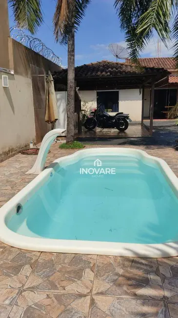 Foto 1 de Casa com 3 quartos à venda, 360m2 em Itumbiara - GO