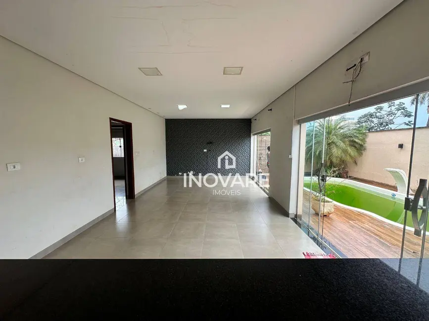 Foto 6 de Casa com 3 quartos para alugar, 360m2 em Itumbiara - GO