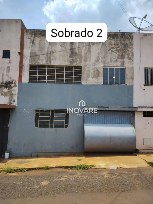 Casa com 8 quartos à venda, 400m2 em Setor Bela Vista, Itumbiara - GO - imagem 3 Foto 3 de Casa com 8 quartos à venda, 400m2 em Setor Bela Vista, Itumbiara - GO