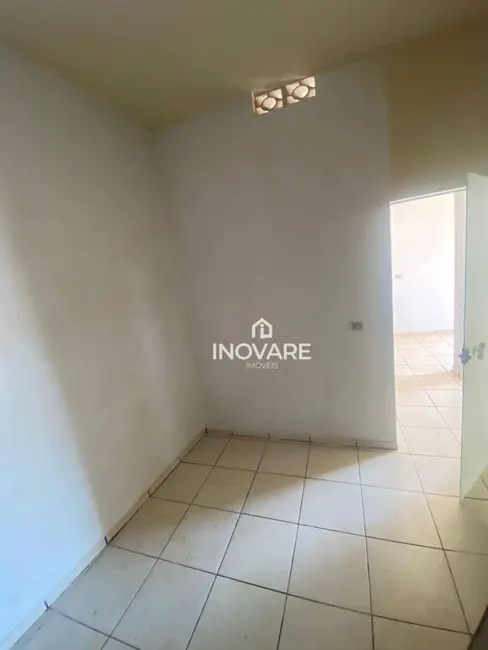Casa com 8 quartos à venda, 400m2 em Setor Bela Vista, Itumbiara - GO - imagem 8 Foto 8 de Casa com 8 quartos à venda, 400m2 em Setor Bela Vista, Itumbiara - GO