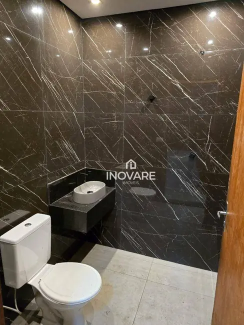 Sala Comercial para alugar, 140m2 em Itumbiara - GO - imagem 5 Foto 5 de Sala Comercial para alugar, 140m2 em Itumbiara - GO