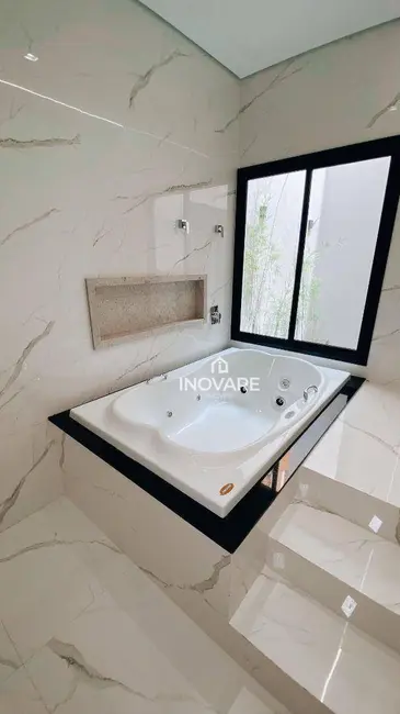 Foto 18 de Casa com 4 quartos à venda em Residencial Jardim Primavera, Itumbiara - GO