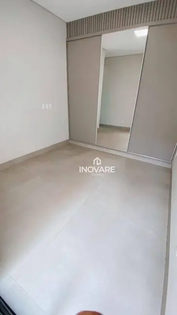 Foto 23 de Casa com 4 quartos à venda em Residencial Jardim Primavera, Itumbiara - GO