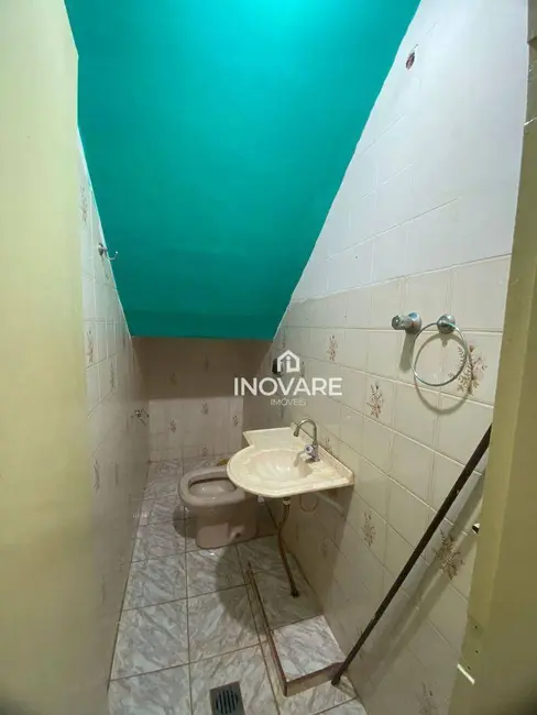 Foto 8 de Casa com 2 quartos para alugar, 156m2 em Itumbiara - GO