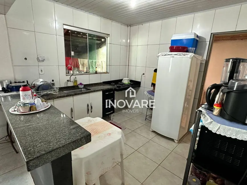 Foto 4 de Casa com 3 quartos à venda, 408m2 em Itumbiara - GO
