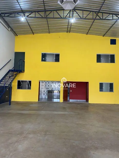Armazém / Galpão para alugar, 360m2 em Itumbiara - GO - imagem 2 Foto 2 de Armazém / Galpão para alugar, 360m2 em Itumbiara - GO
