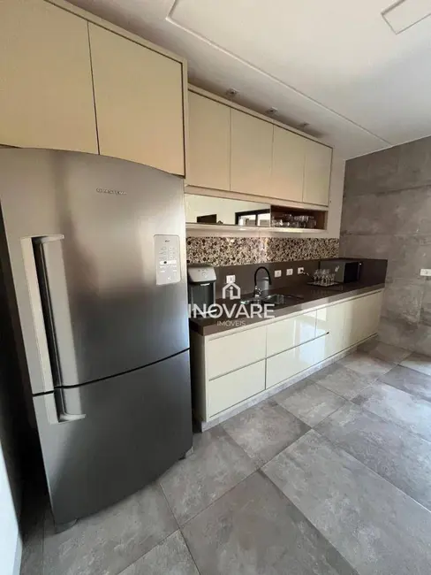 Casa com 3 quartos à venda, 334m2 em Itumbiara - GO - imagem 6 Foto 6 de Casa com 3 quartos à venda, 334m2 em Itumbiara - GO