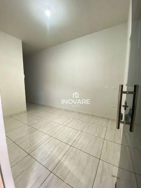 Casa com 3 quartos à venda, 220m2 em Itumbiara - GO - imagem 4 Foto 4 de Casa com 3 quartos à venda, 220m2 em Itumbiara - GO