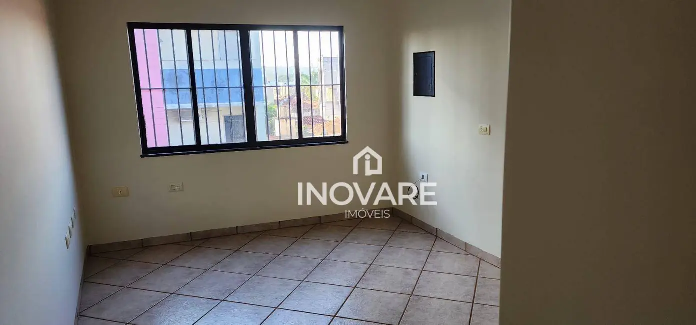 Casa com 4 quartos à venda, 133m2 em Itumbiara - GO - imagem 4 Foto 4 de Casa com 4 quartos à venda, 133m2 em Itumbiara - GO