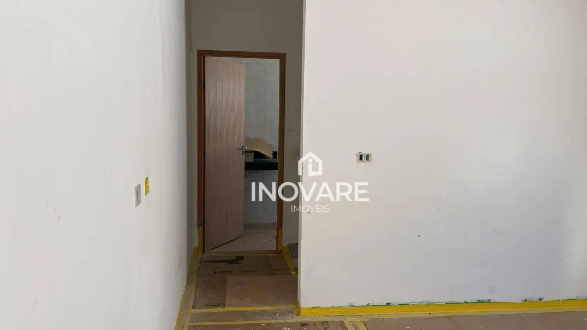 Casa com 3 quartos à venda, 360m2 em Itumbiara - GO - imagem 4 Foto 4 de Casa com 3 quartos à venda, 360m2 em Itumbiara - GO