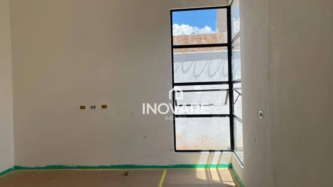 Casa com 3 quartos à venda, 360m2 em Itumbiara - GO - imagem 5 Foto 5 de Casa com 3 quartos à venda, 360m2 em Itumbiara - GO