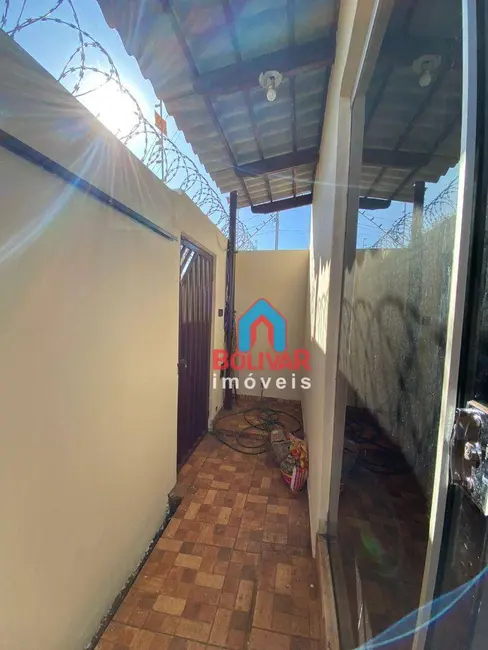 Foto 2 de Casa com 3 quartos para alugar, 240m2 em Residencial Morada do Sol, Itumbiara - GO