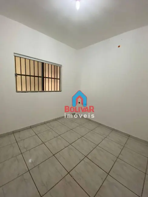 Foto 6 de Casa com 3 quartos para alugar, 240m2 em Residencial Morada do Sol, Itumbiara - GO