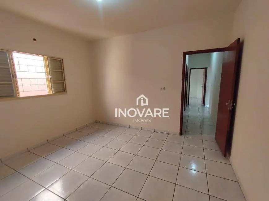 Casa com 3 quartos à venda, 360m2 em Residencial Jardim Primavera, Itumbiara - GO - imagem 5 Foto 5 de Casa com 3 quartos à venda, 360m2 em Residencial Jardim Primavera, Itumbiara - GO